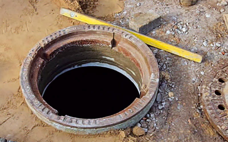 Moderne Grundstücksentwässerung mit Sickerschächten